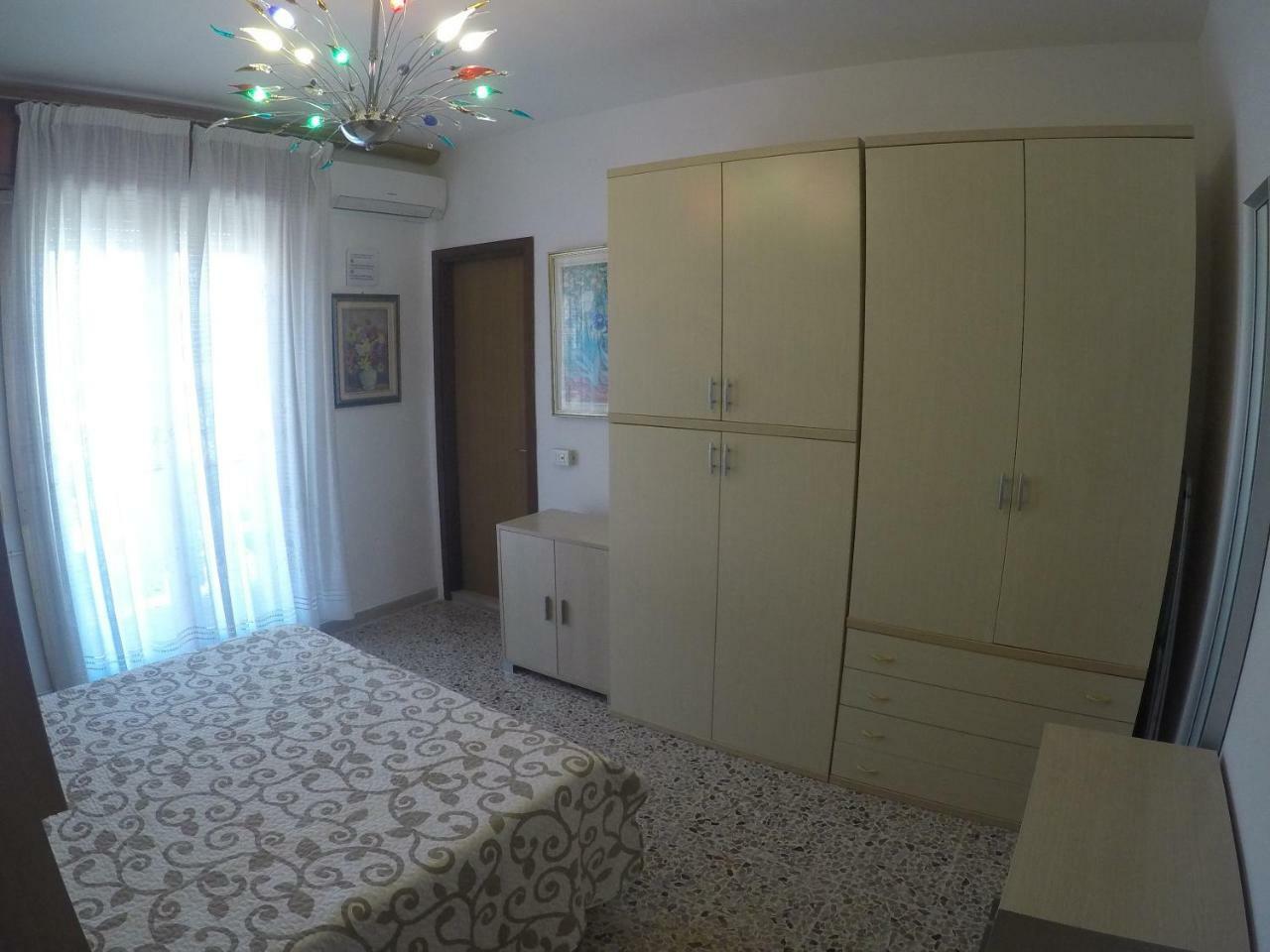 Caorle Economy Apartments Esterno foto